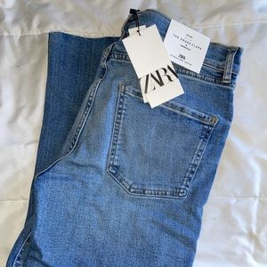 Zara Flare Cropped Jean